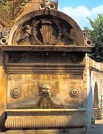 Mela__bii Frühstückspension Sulmona